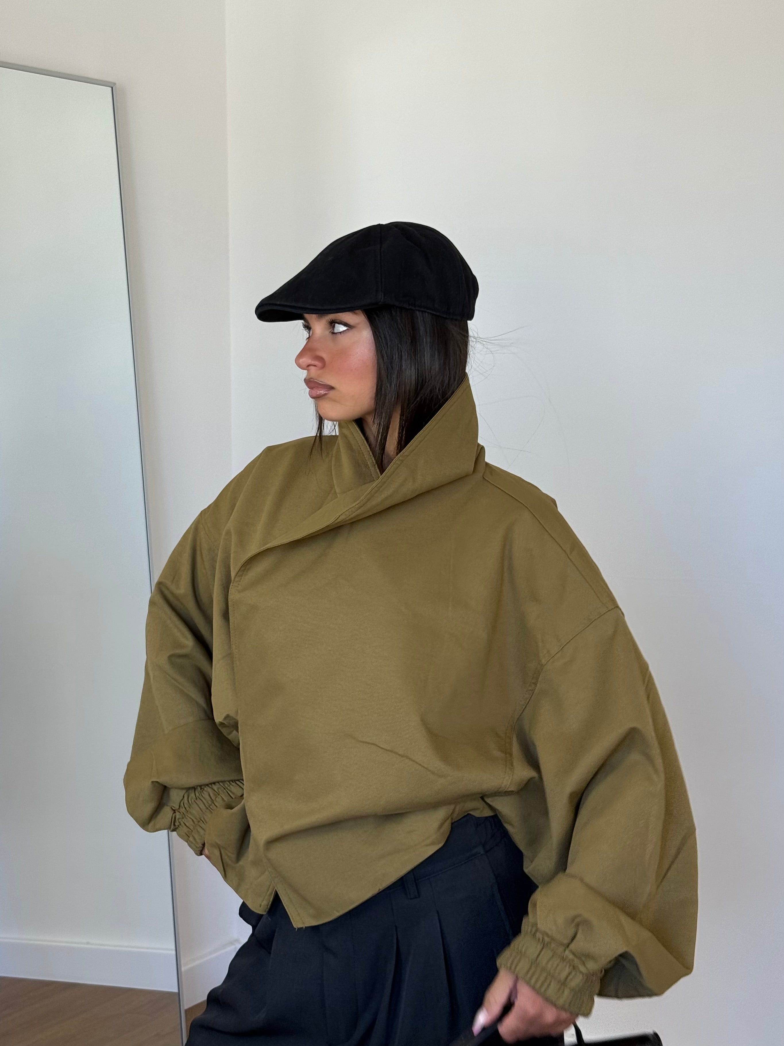 FUNNEL-NECK CROP JACKET GREEN