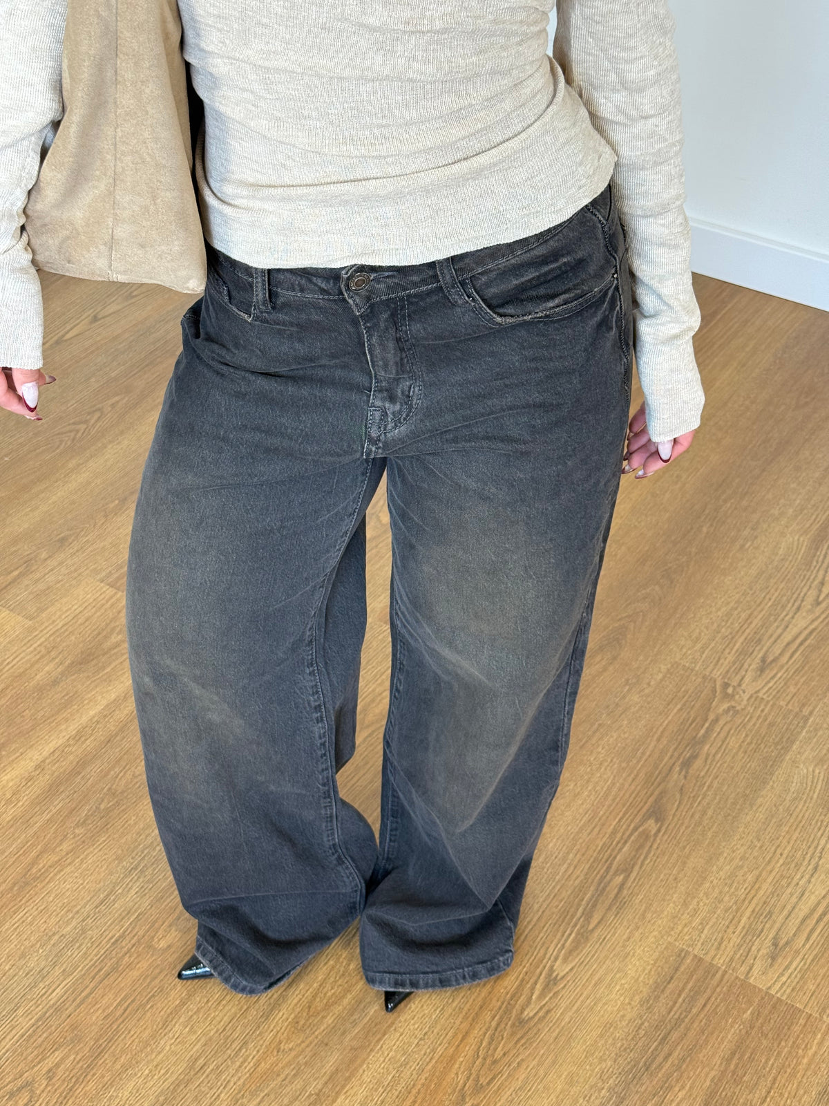 VINTAGE STRAIGHT FIT BROWN DENIM
