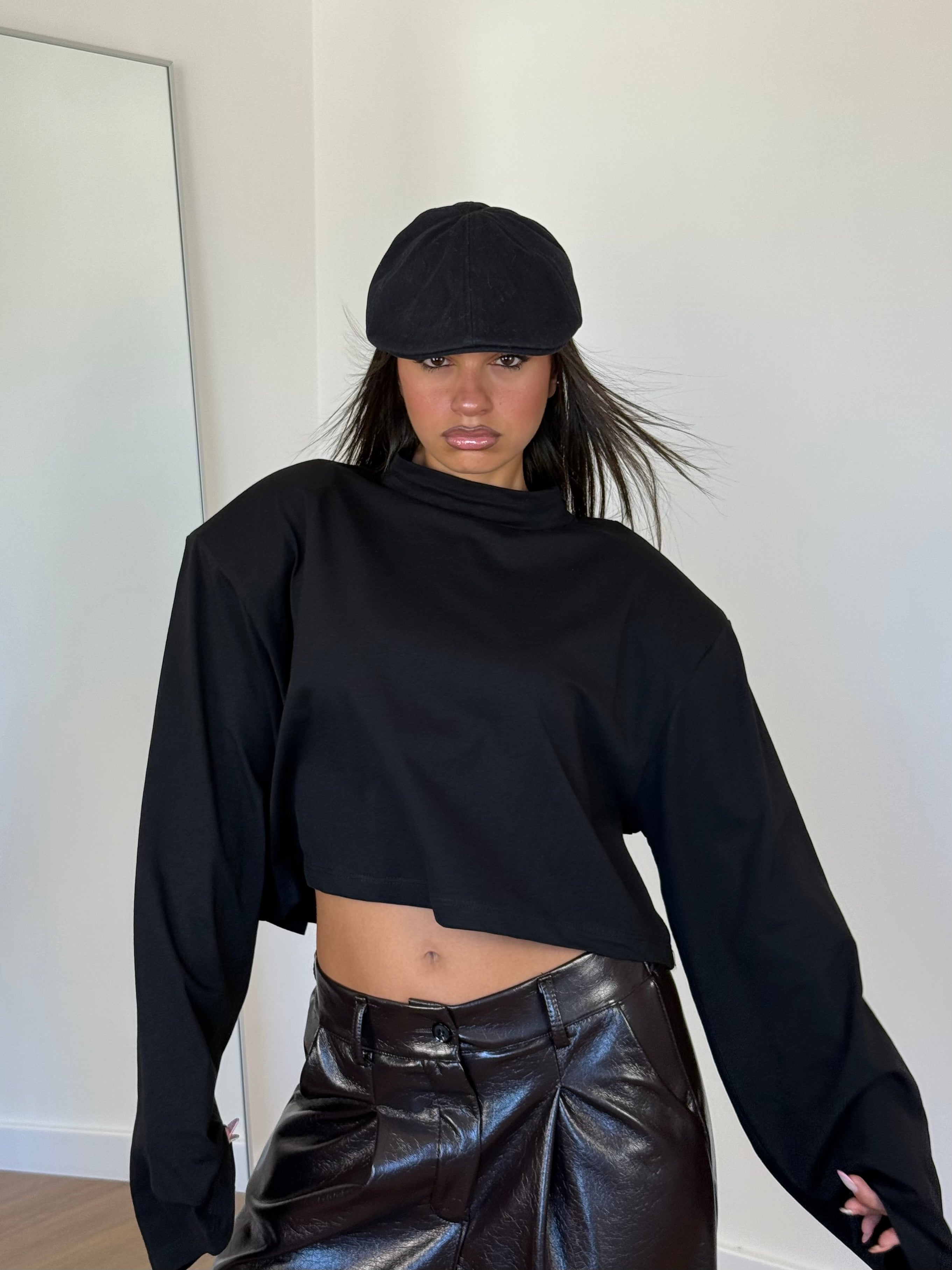 CROP LONGSLEEVE SHIRT BLACK