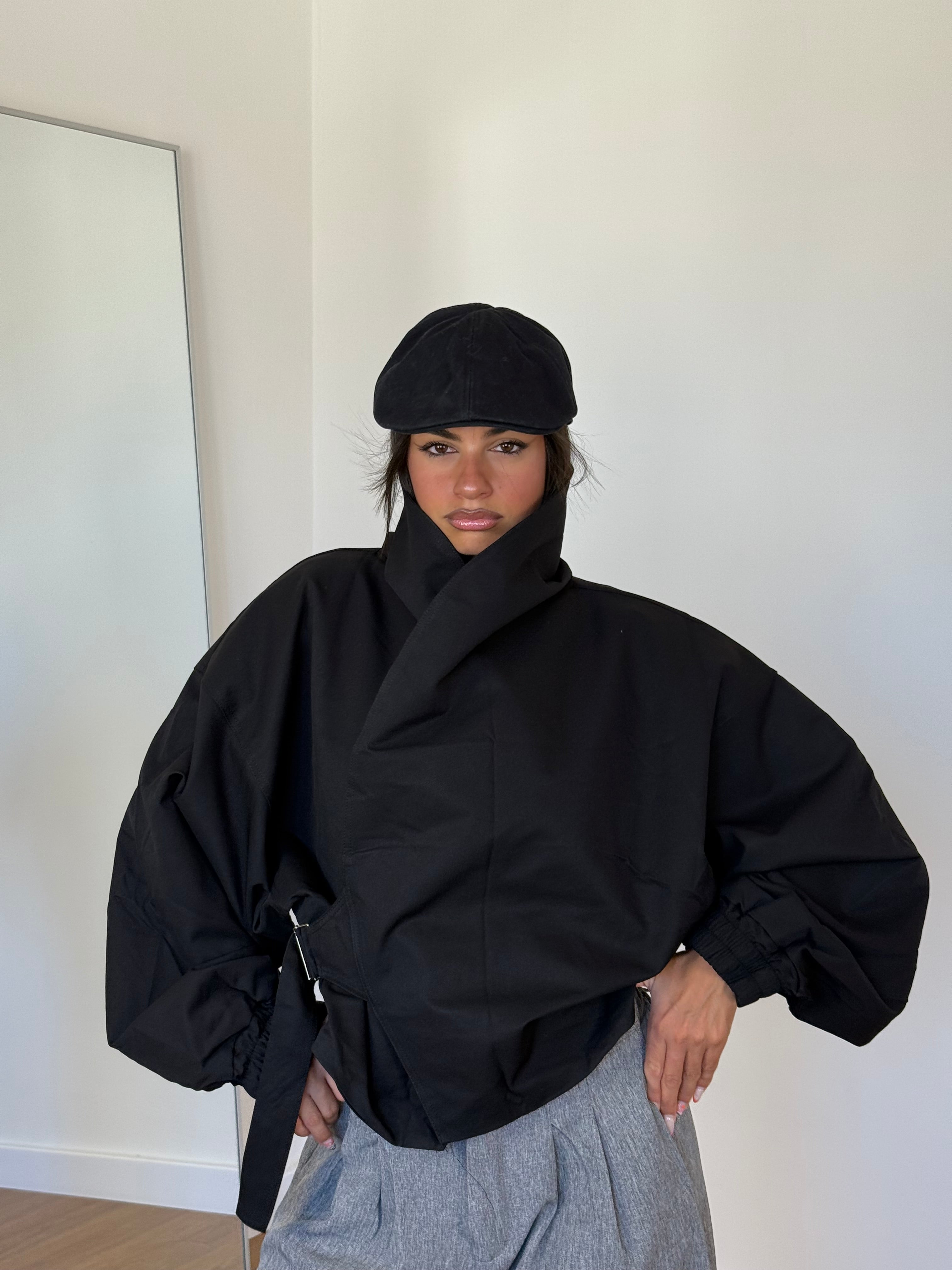 FUNNEL-NECK CROP JACKET NERO