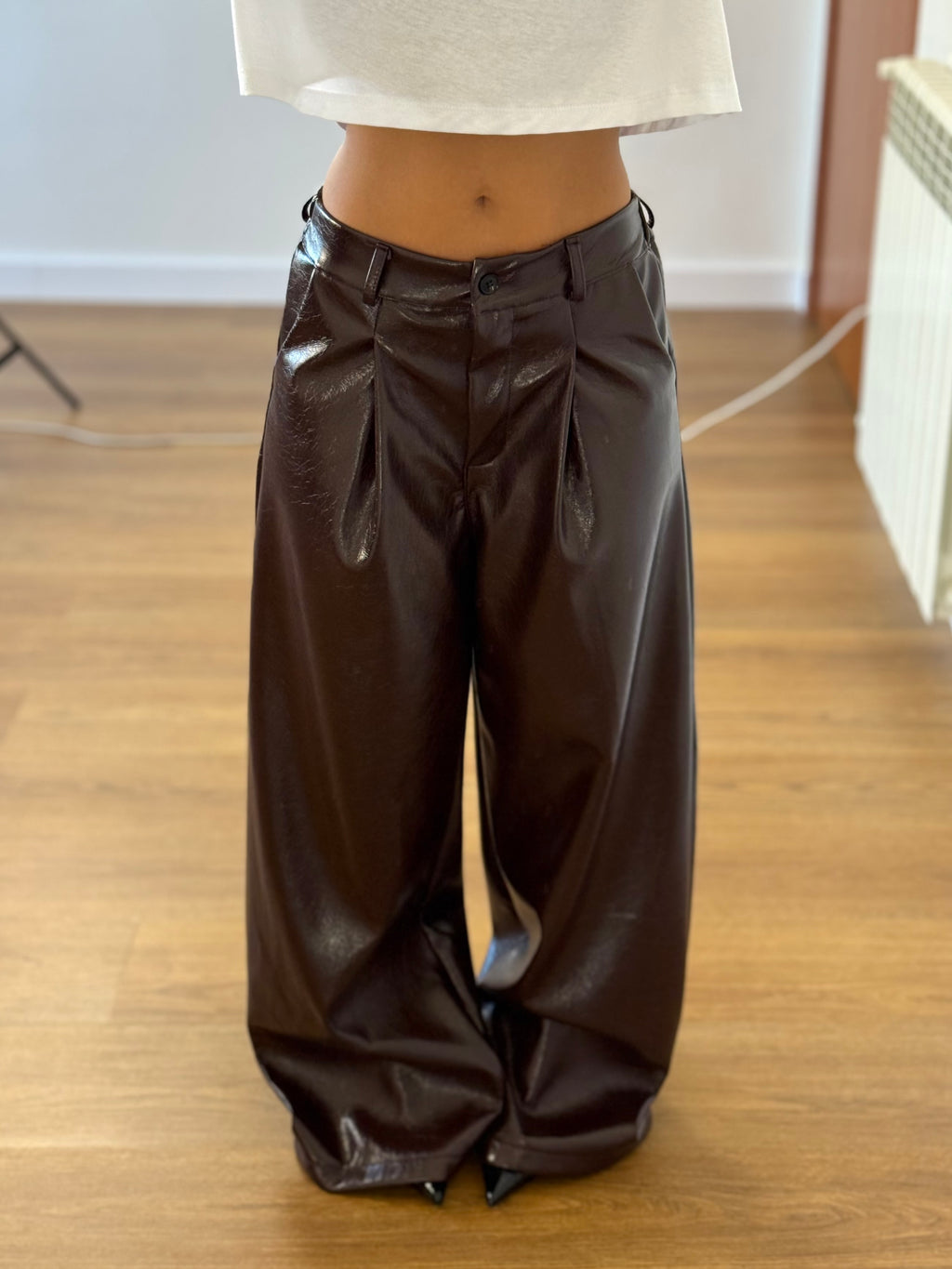 ECO LEATHER WIDE PANTS WINE