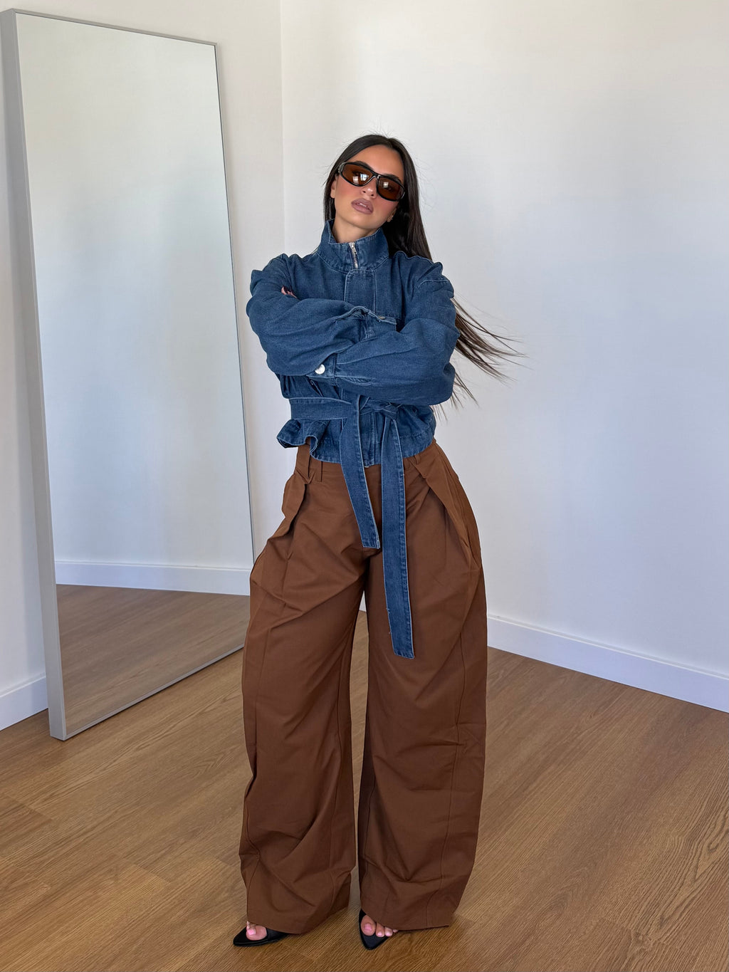 CROP FUNNEL-NECK DENIM JACKET