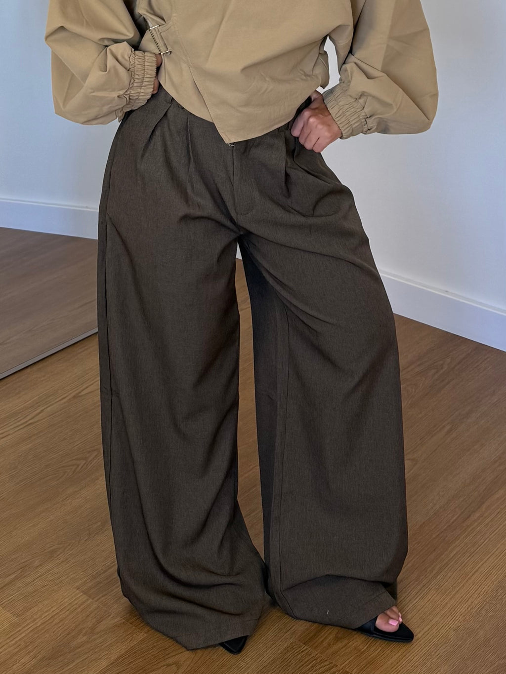 WIDE HAILEY B. PANT BROWN