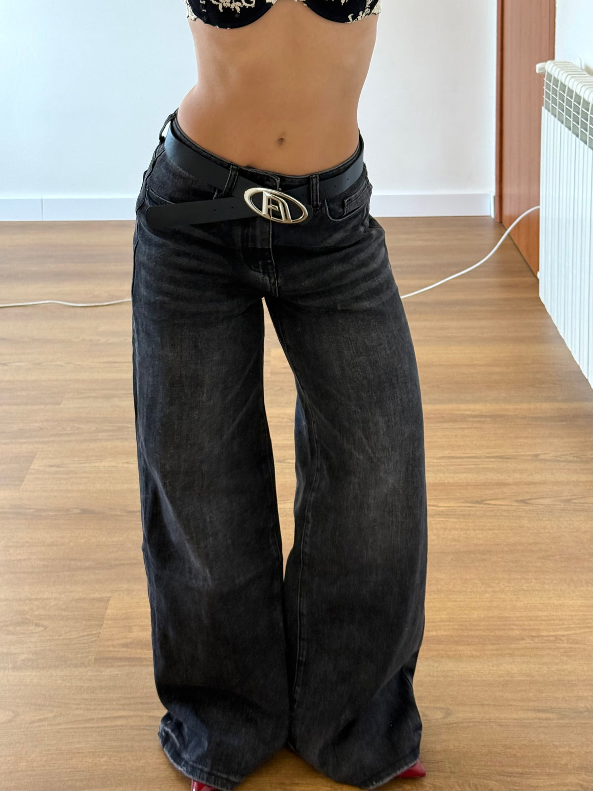 DIESEL STRAIGHT FIT BLACK DENIM