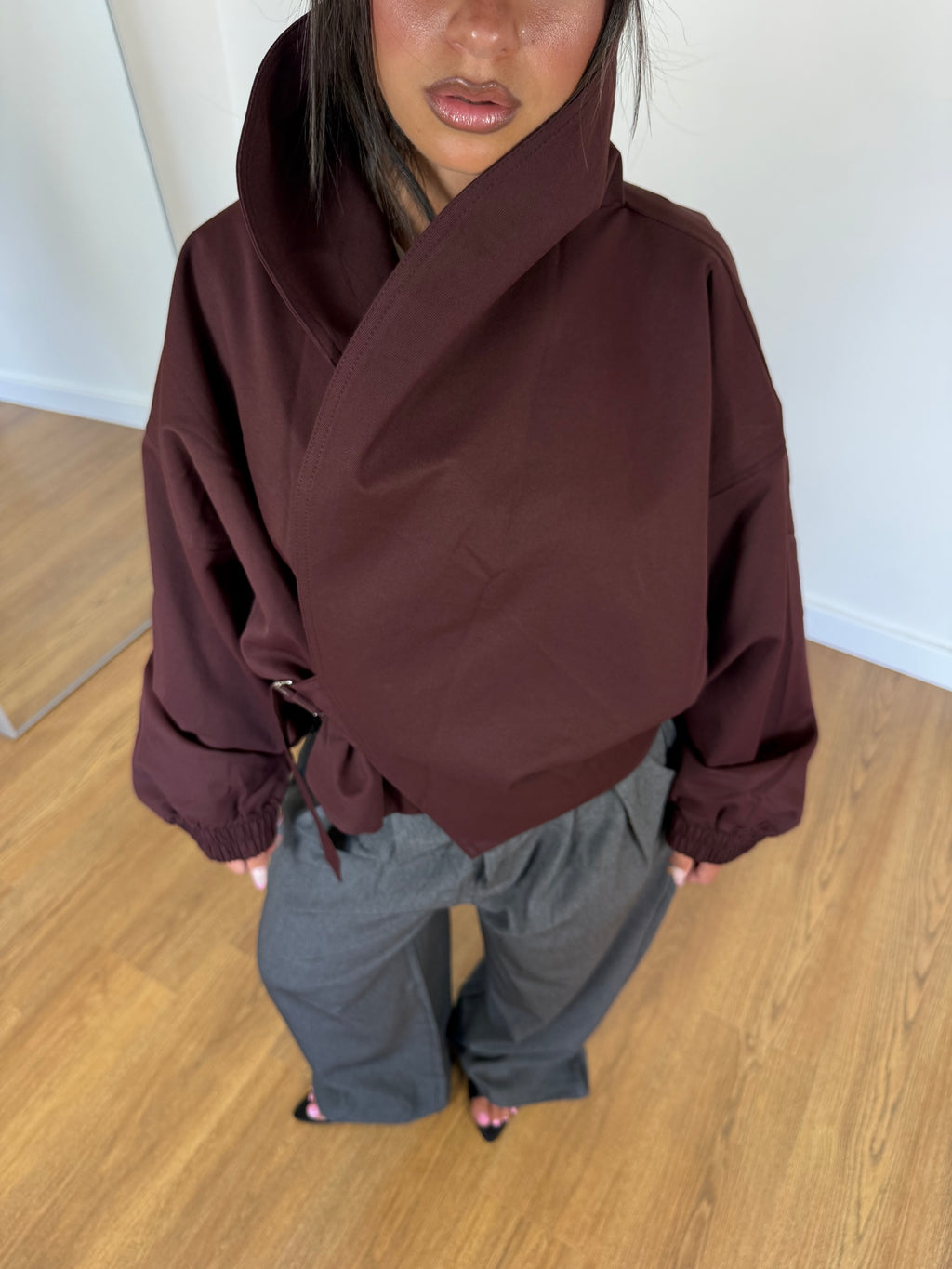 FUNNEL-NECK CROP JACKET WINE