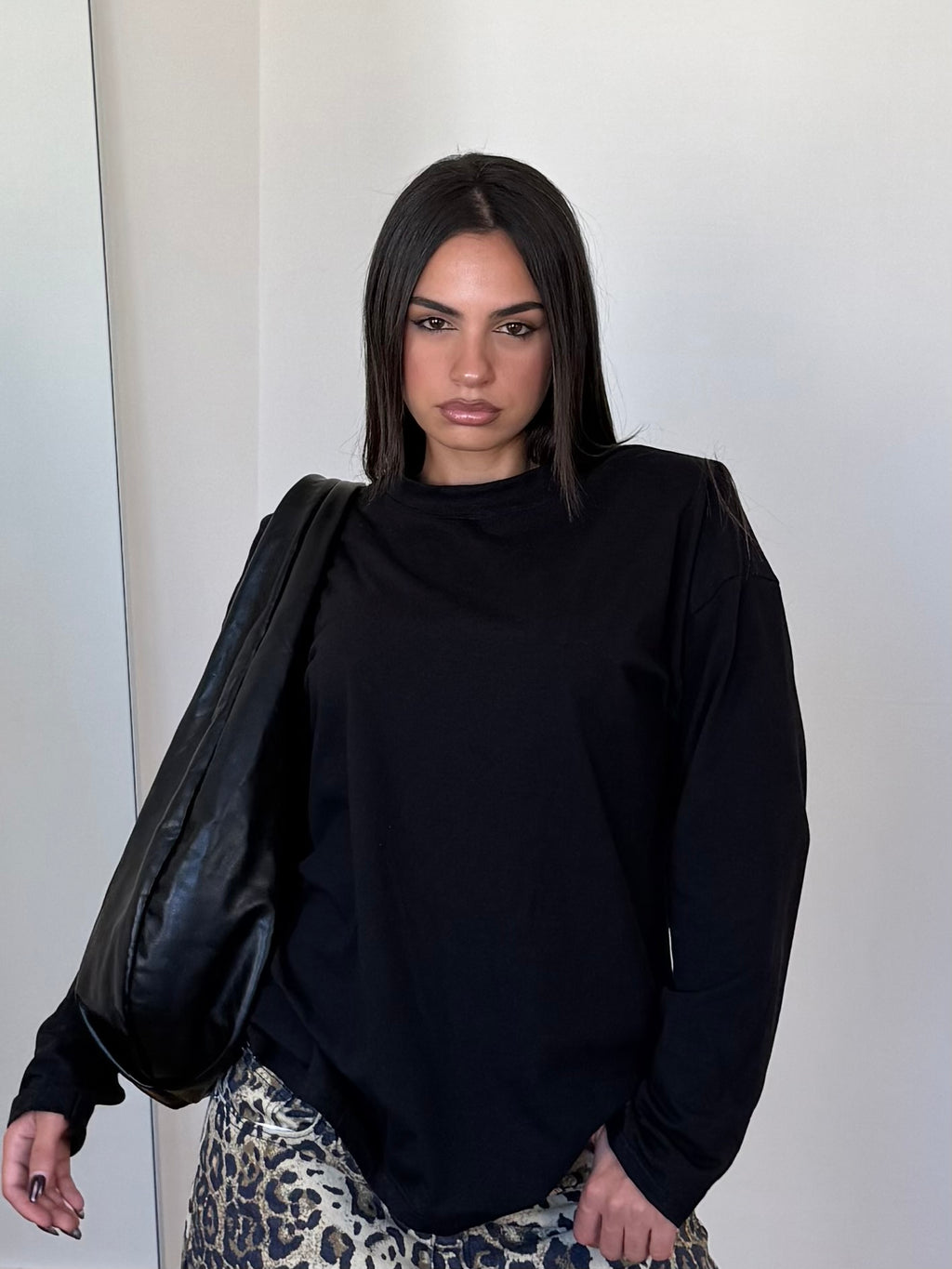 BASIC LONGSLEEVE SHIRT BLACK