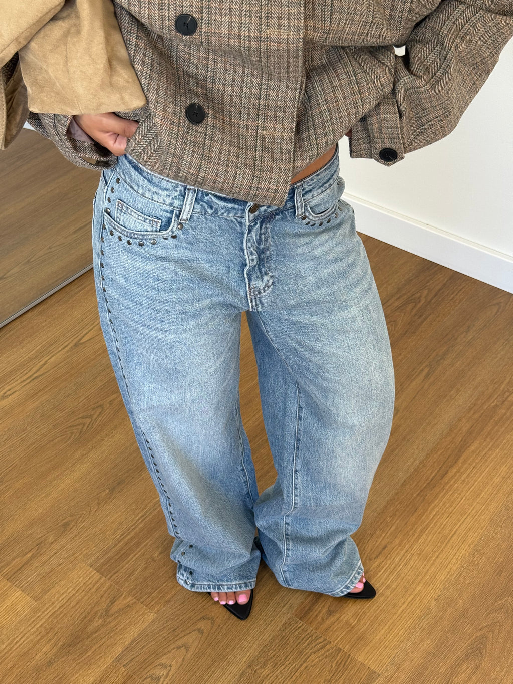 STUDDED DENIM
