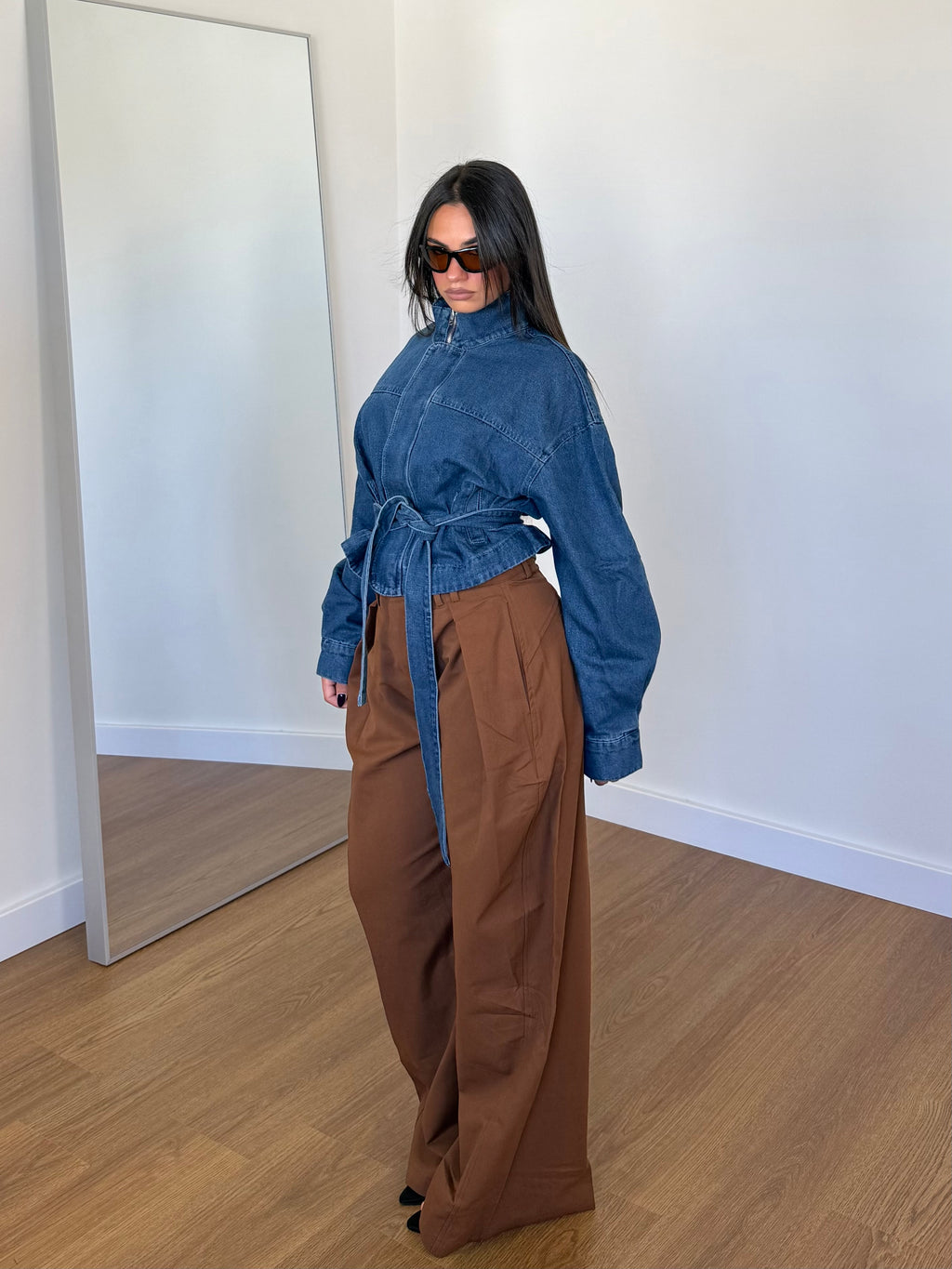 CROP FUNNEL-NECK DENIM JACKET