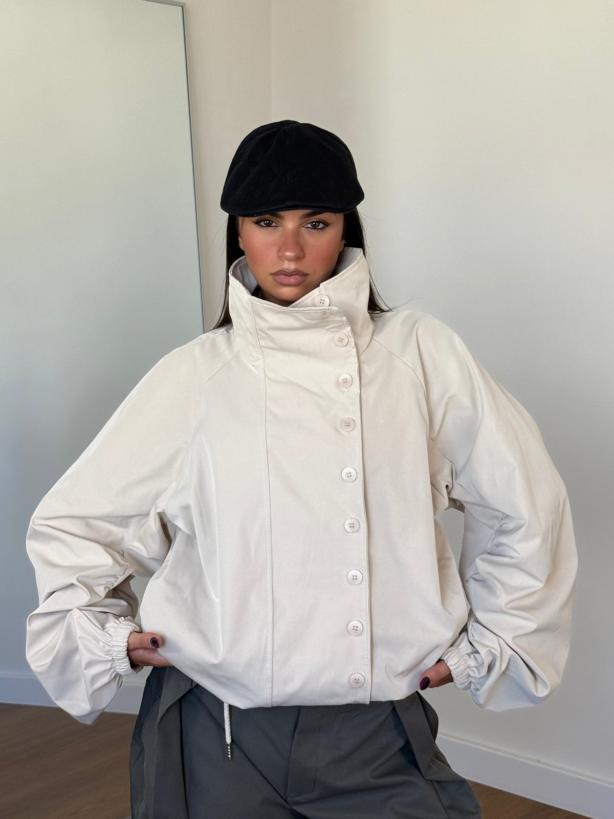 FUNNEL-NECK TRENCH JACKET CREAME