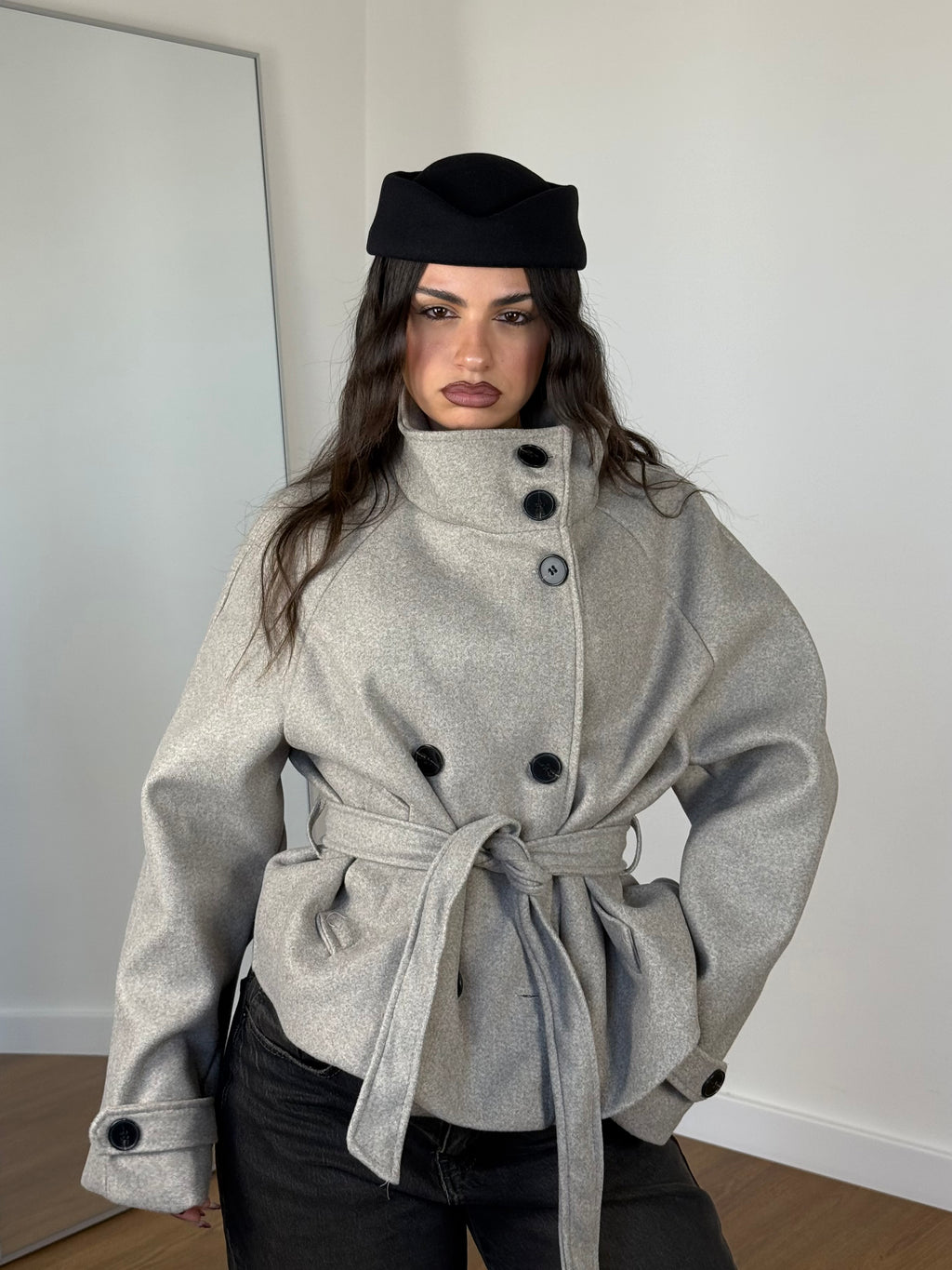 FUNNEL-NECK CROP COAT JACKET CREAME