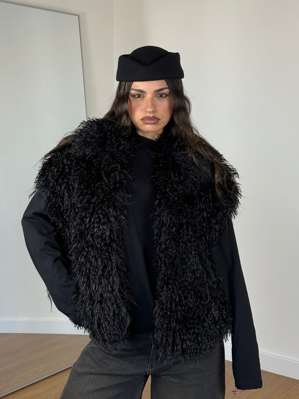 SLEEVELESS MONGOLIAN FUR