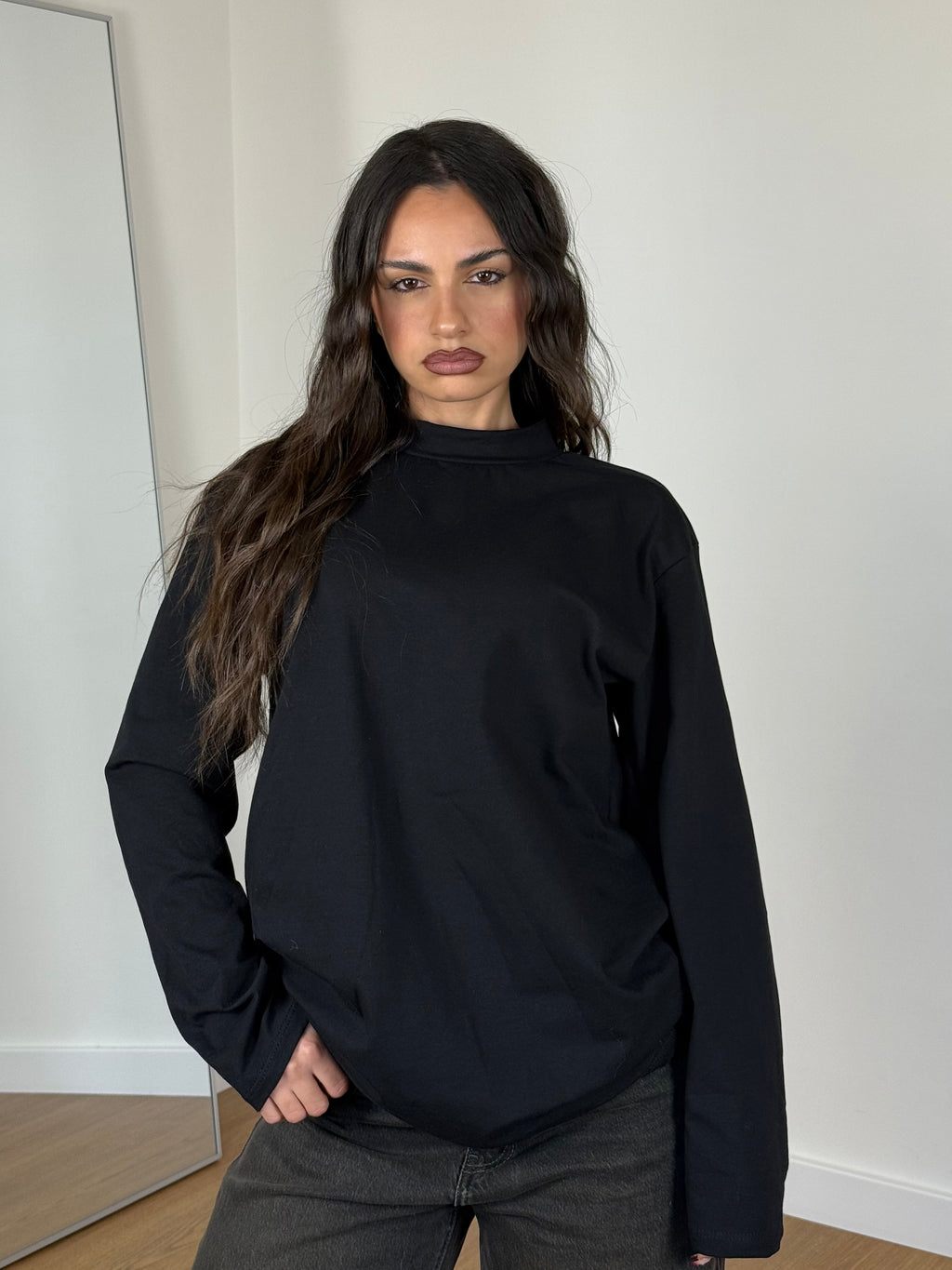 BASIC LONGSLEEVE MOCK-NECK SHIRT BLACK