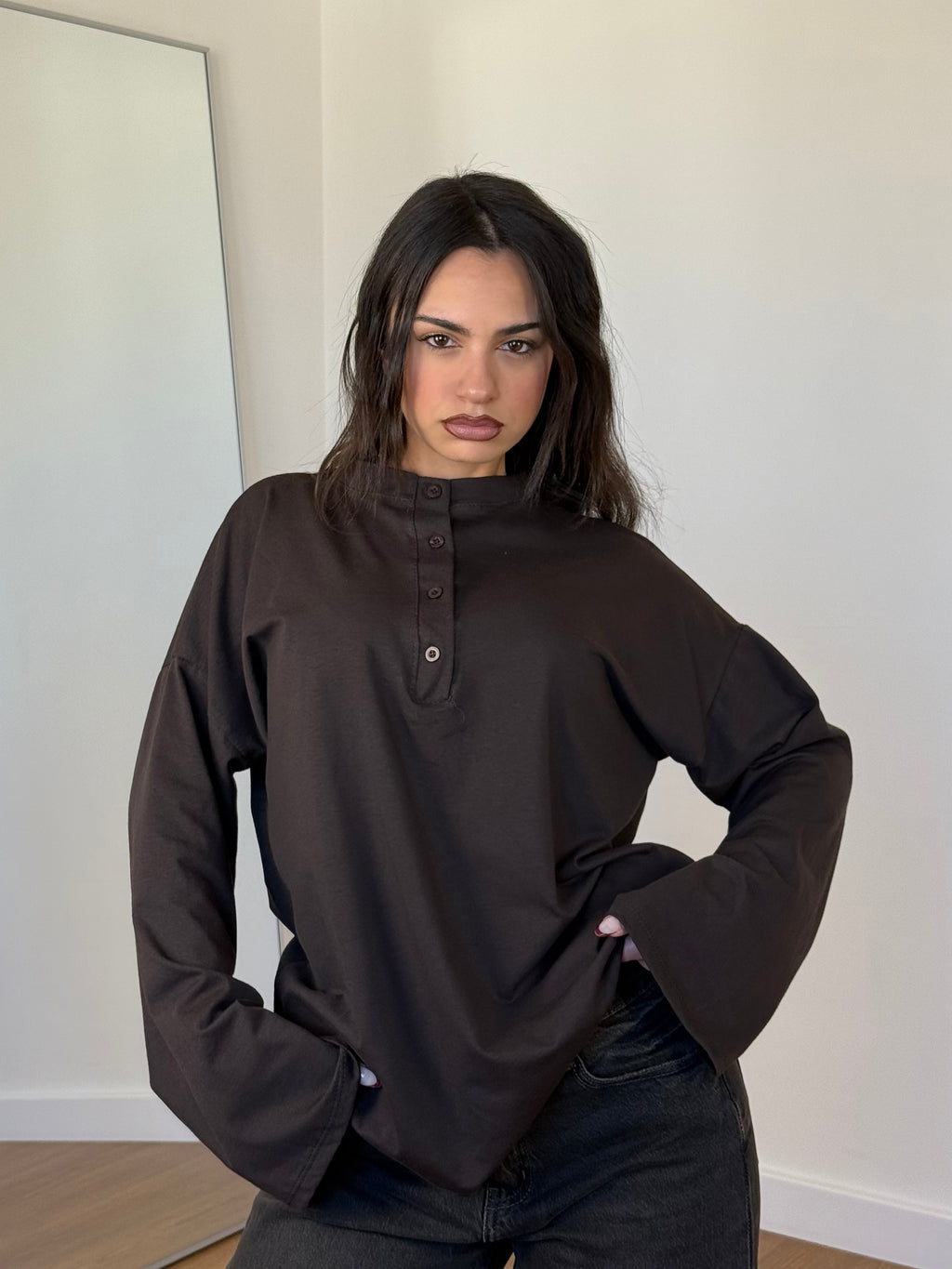 BUTTONS LONGSLEEVE SHIRT BROWN